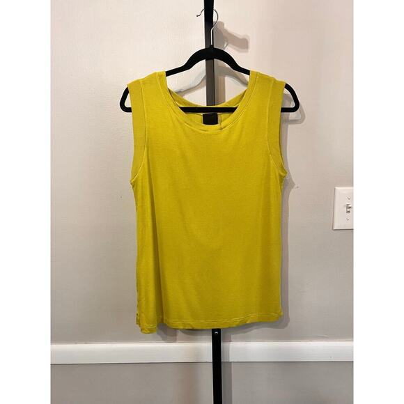 Heather Solid Yellow Knit Crewneck Cut Out Back Sleeveless Tank Top Size Small - Picture 2 of 7